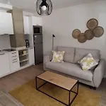 Laurana סנטנדר